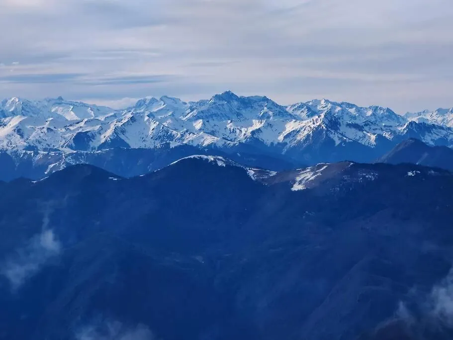 Logement 6 Pers Au Coeur Des Montagnes Pyreneennes Linge De Maison Et Papier Toilette Non Fournis Boutx